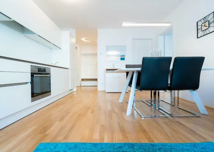 Residence, Kagran - United Nations Appartamento *